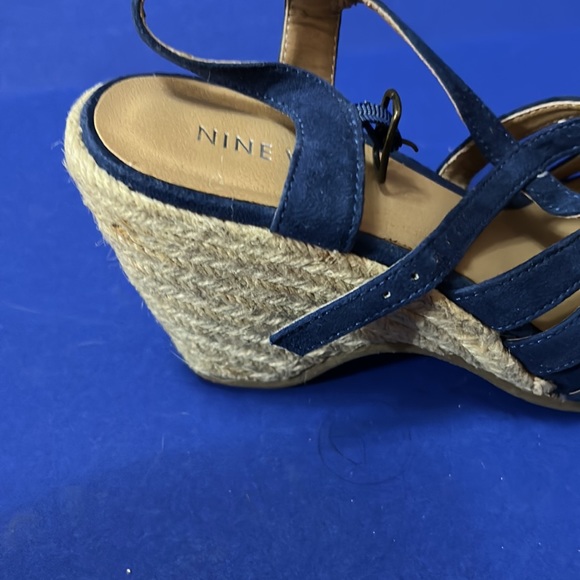 Nine West Navy Espadrille Wedges Size 5 - Picture 4 of 8